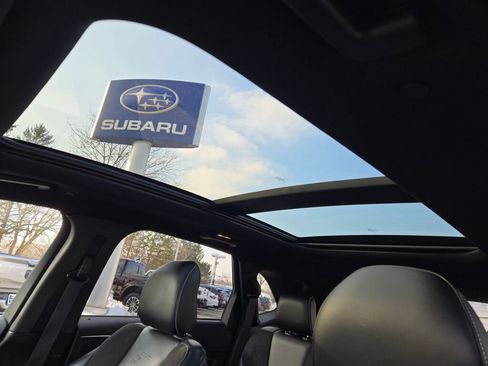 Used 2019 Ford Edge ST w/ Convenience Package image 24