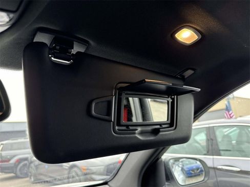 Used 2018 Mercedes-Benz GLC 43 AMG 4MATIC image 30