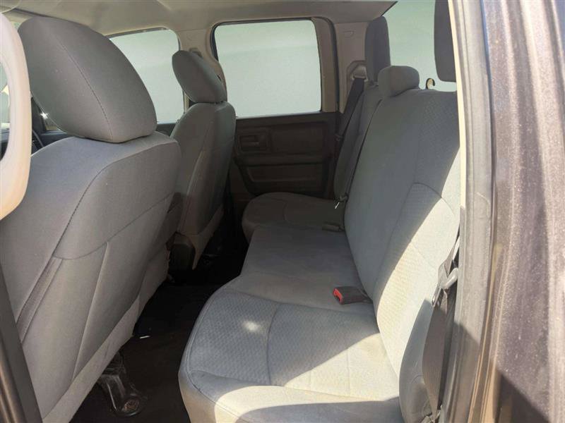 Used 2014 RAM 1500 ST AWD/4WD image 16