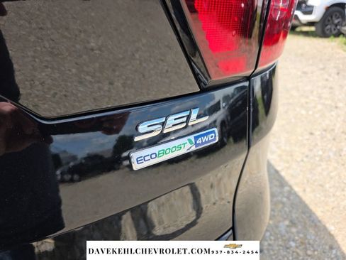 Used 2019 Ford Escape SEL AWD/4WD image 12