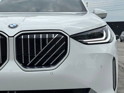 Used 2026 BMW X3 xDrive30i w/ Convenience Package AWD/4WD image 10