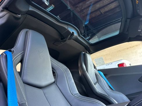 Certified 2023 Chevrolet Corvette Stingray Coupe w/ 1LT RWD image 17