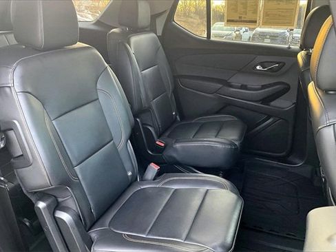 Used 2021 Chevrolet Traverse RS w/ LPO, Floor Liner Package image 11