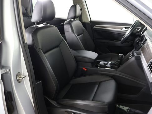Used 2019 Volkswagen Atlas SEL AWD/4WD image 34