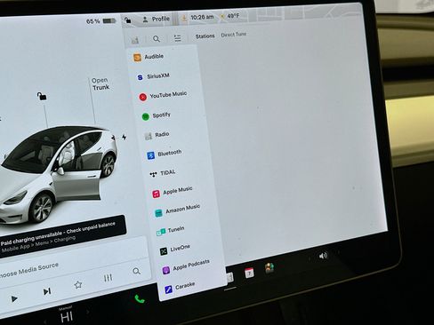 Used 2021 Tesla Model Y Long Range AWD/4WD image 19