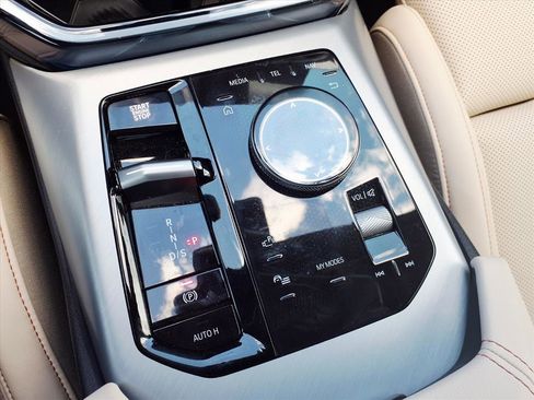 Used 2025 BMW X3 M50 w/ Premium Package image 25