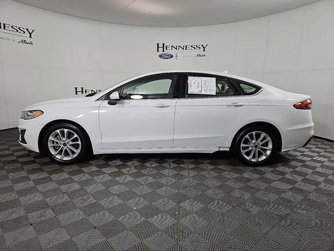 Used 2020 Ford Fusion SE image 8