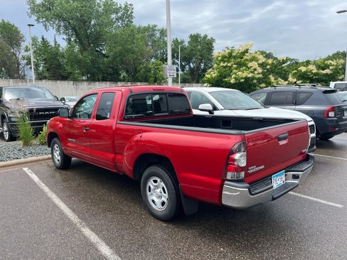 Used 2012 Toyota Tacoma 2WD Access Cab w/ SR5 Pkg image 3