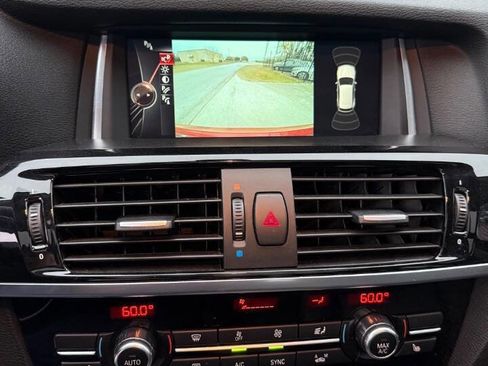 Used 2015 BMW X3 xDrive28d image 18