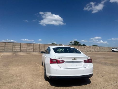 Used 2024 Chevrolet Malibu LT FWD image 17