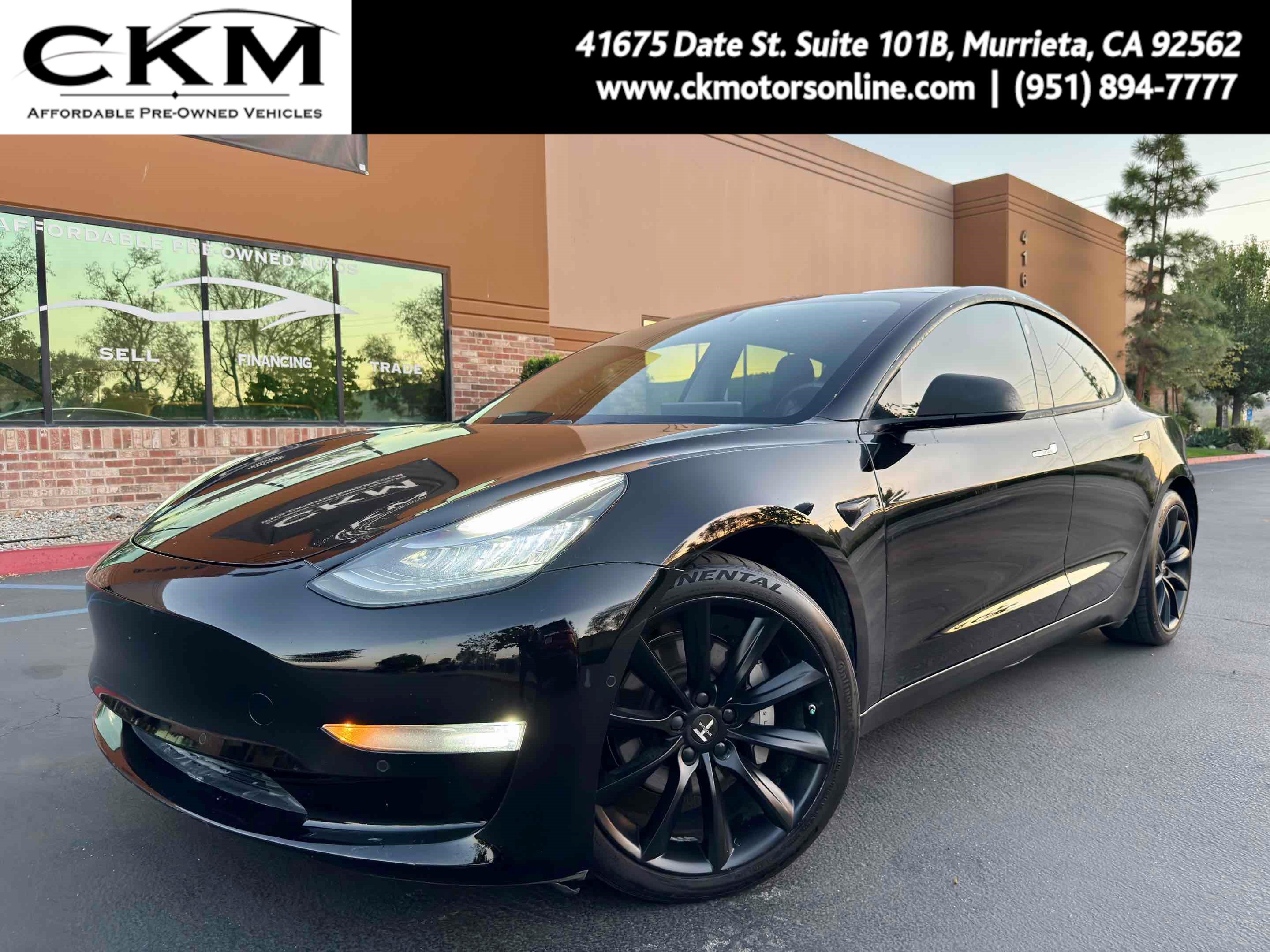 Used 2019 Tesla Model 3 Long Range AWD/4WD image 1