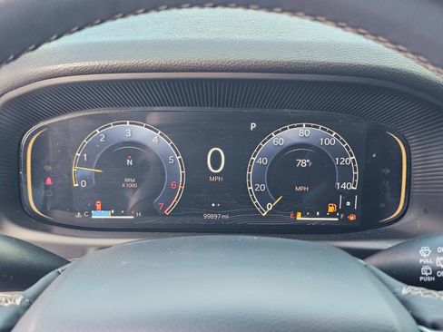 Used 2022 Jeep Wagoneer Series III RWD image 22