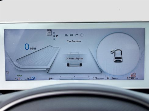 Used 2023 Hyundai Ioniq 5 SE image 12