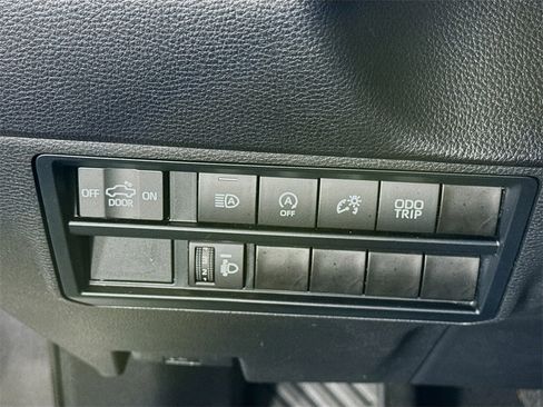 Used 2023 Toyota Tundra SR w/ SR Tow Package image 17