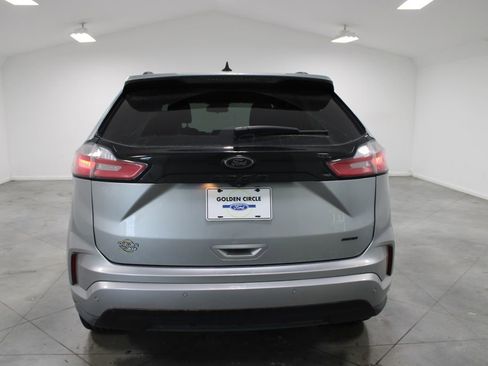 Used 2022 Ford Edge SE w/ Black Appearance Package AWD/4WD image 8
