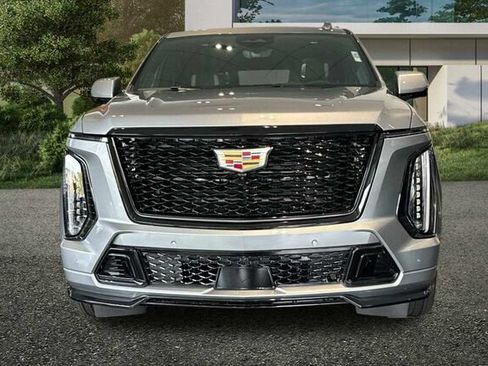 New 2026 Cadillac Escalade V AWD/4WD image 7