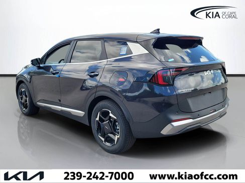 New 2026 Kia Sportage EX image 4