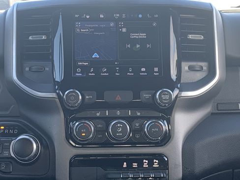Used 2022 RAM 1500 Big Horn image 38