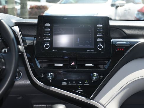 Certified 2024 Toyota Camry SE w/ Convenience Package image 16