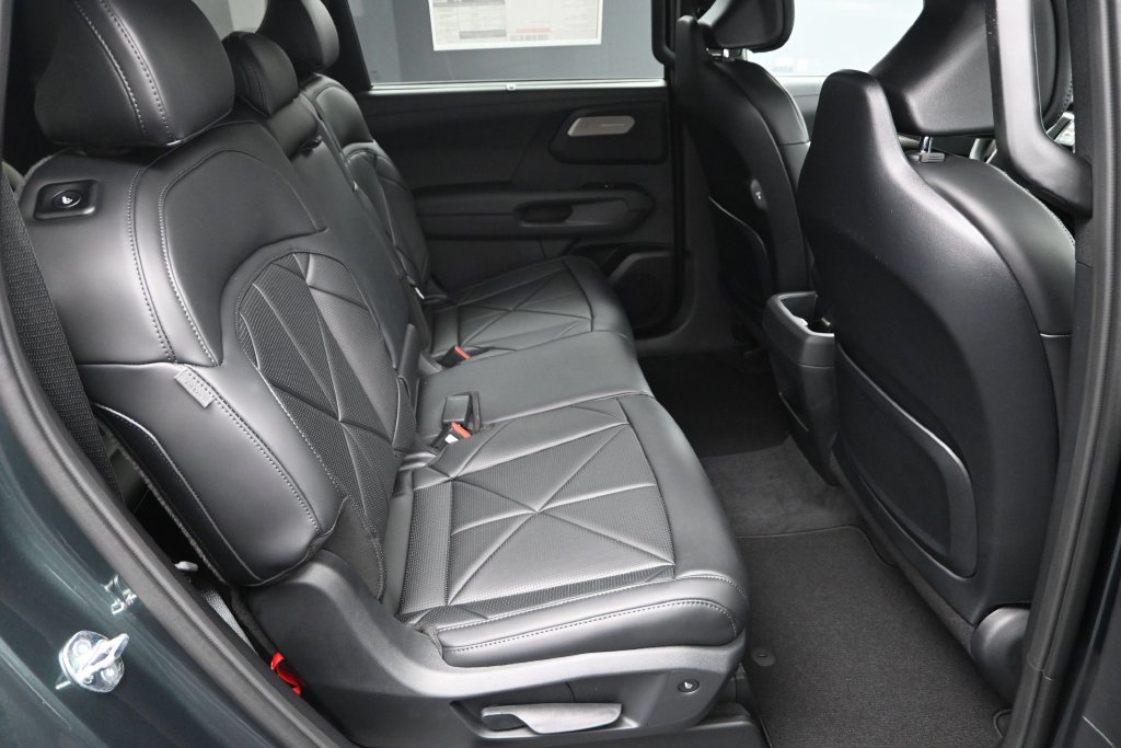 New 2027 Kia Telluride EX FWD image 38