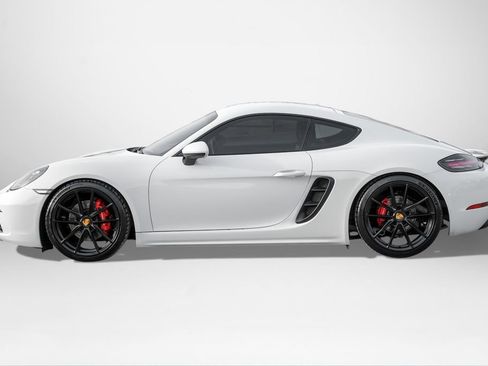 Used 2017 Porsche 718 Cayman S image 9