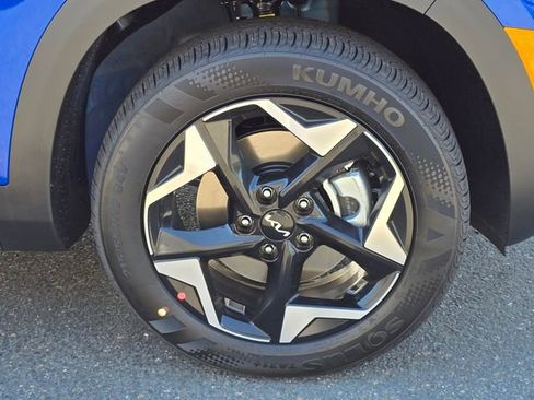 New 2026 Kia Seltos S AWD/4WD image 9