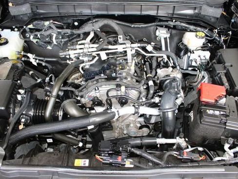 Used 2025 Ford Bronco Big Bend AWD/4WD image 28