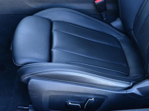 Certified 2025 BMW 230i xDrive 230i xDrive image 30