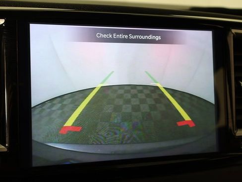 Used 2023 Chrysler Pacifica Touring-L image 49