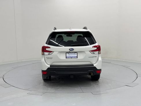 Used 2022 Subaru Forester Premium w/ Popular Package #1 image 4