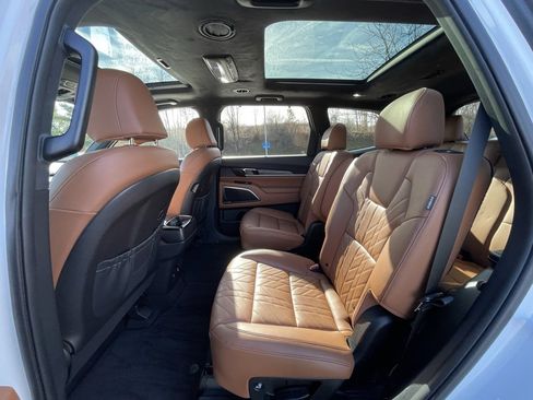 Certified 2023 Kia Telluride SX Prestige X-Pro image 25