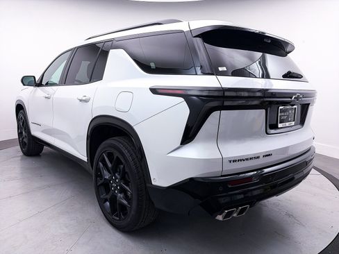 Used 2024 Chevrolet Traverse RS w/ LPO, Floor Liner Package AWD/4WD image 15