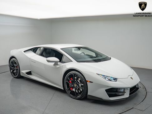 Used 2017 Lamborghini Huracan LP 580-2 image 1