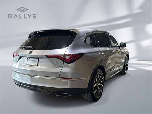 Certified 2024 Acura MDX SH-AWD w/ Technology Package image 3