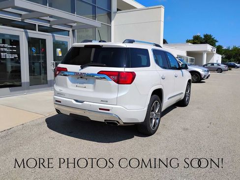 Used 2019 GMC Acadia Denali w/ Technology Package AWD/4WD image 3