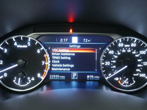 Used 2024 Nissan Altima 2.5 SL AWD/4WD image 37