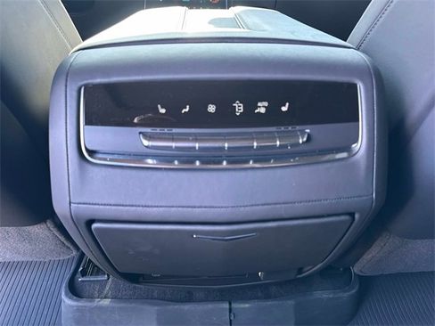 Used 2025 Cadillac Escalade Premium Luxury w/ Touring Package image 15
