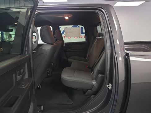 New 2026 RAM 2500 Tradesman AWD/4WD image 28