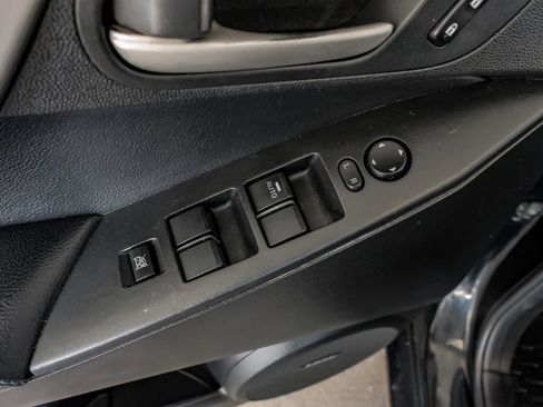 Used 2012 MAZDA MAZDA3 i Grand Touring w/ Tech Pkg FWD image 42