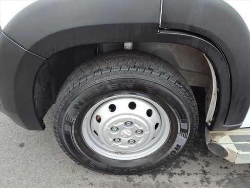 Used 2023 RAM ProMaster 2500 image 8