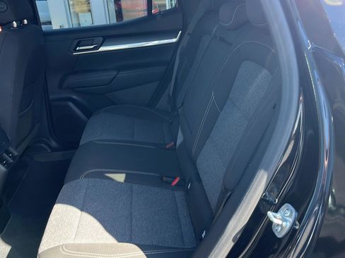 Used 2025 GMC Terrain Elevation image 21