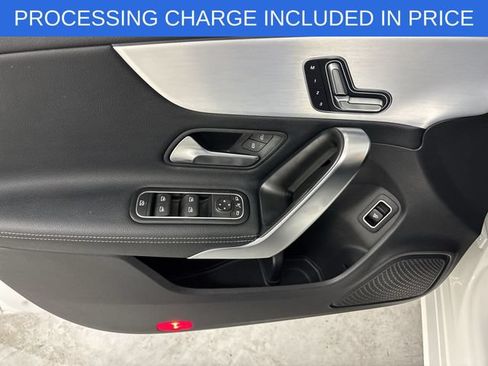 Used 2025 Mercedes-Benz CLA 250 4MATIC image 5