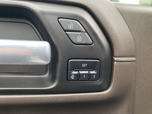 Used 2021 GMC Sierra 2500 Denali w/ Denali Ultimate Package AWD/4WD image 13