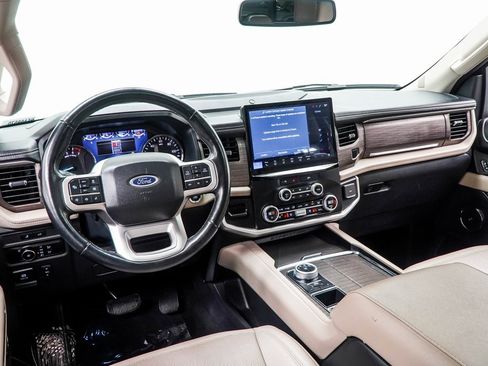 Used 2024 Ford Expedition Max Limited image 5