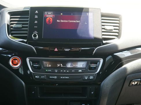 Used 2023 Honda Ridgeline Black Edition image 24