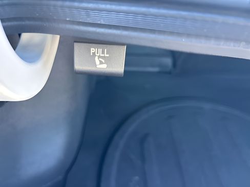Used 2024 Kia Forte LXS FWD image 34