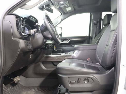 Certified 2024 Chevrolet Silverado 2500 LTZ w/ LTZ Plus Package image 7