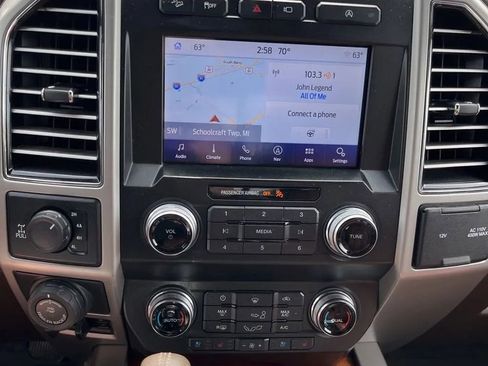 Used 2019 Ford F150 King Ranch w/ Equipment Group 601A Luxury AWD/4WD image 23