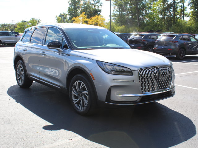 Certified 2023 Lincoln Corsair AWD image 1
