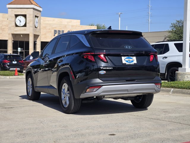 Used 2026 Hyundai Tucson SE FWD image 6